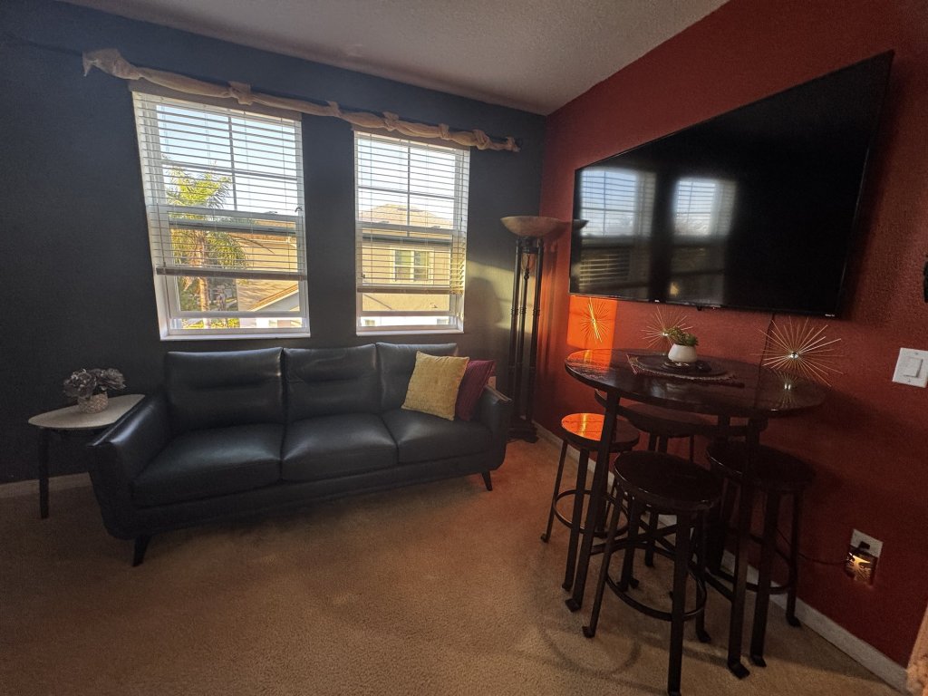 Summerlake Garage Apartment Living Room